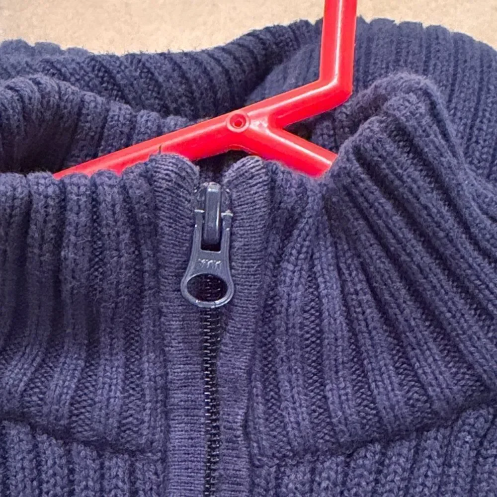 GAP Kids Navy and Blue Striped Sweater Youth Kids Size XL (12).